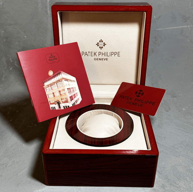 Super Clone Patek Nautilus Rose Gold - Image 2