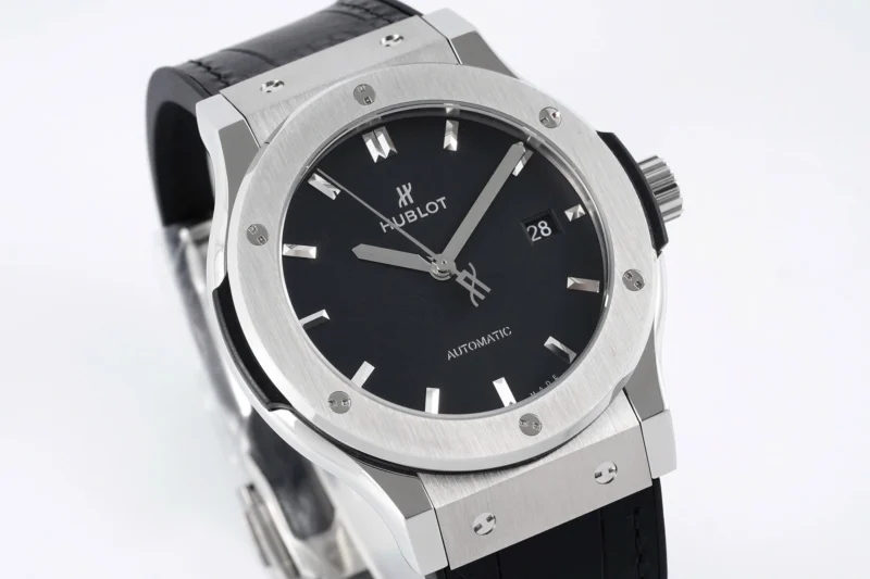 Super Clone Hublot Classic Fusion 542.NX.1171.LR 42mm Black Dial — clasp and links