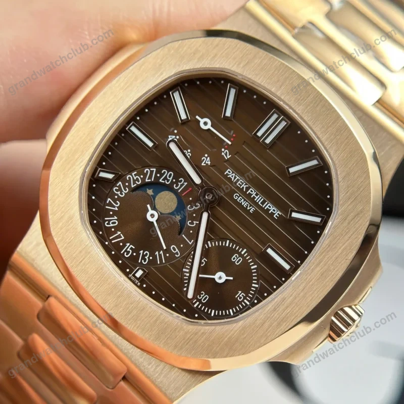 Super Clone Patek Philippe Nautilus 5712/1R – 001 Chocolate Dial V3 — clasp and links