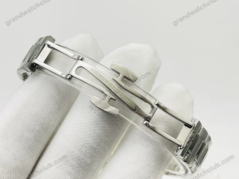 Super Clone Patek Philippe Nautilus 7118/1A-011 35.2mm Gray Dial Steel