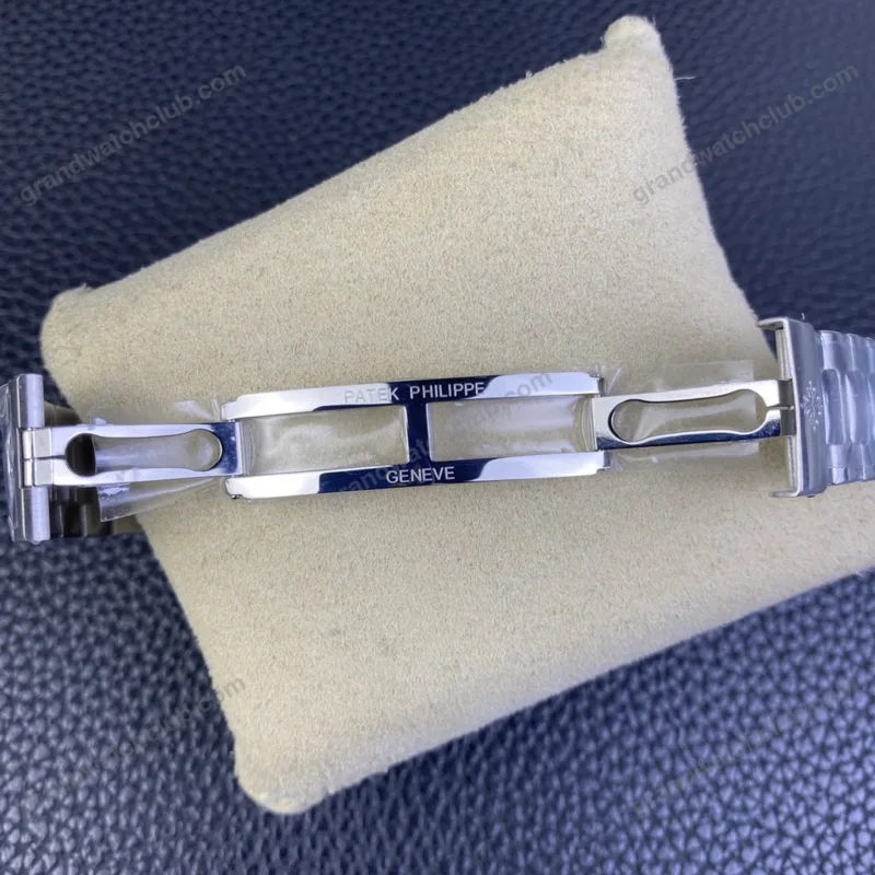 Super Clone Patek Philippe Nautilus Chronograph 5980/1A-014 40.5mm Black-Blå Dial