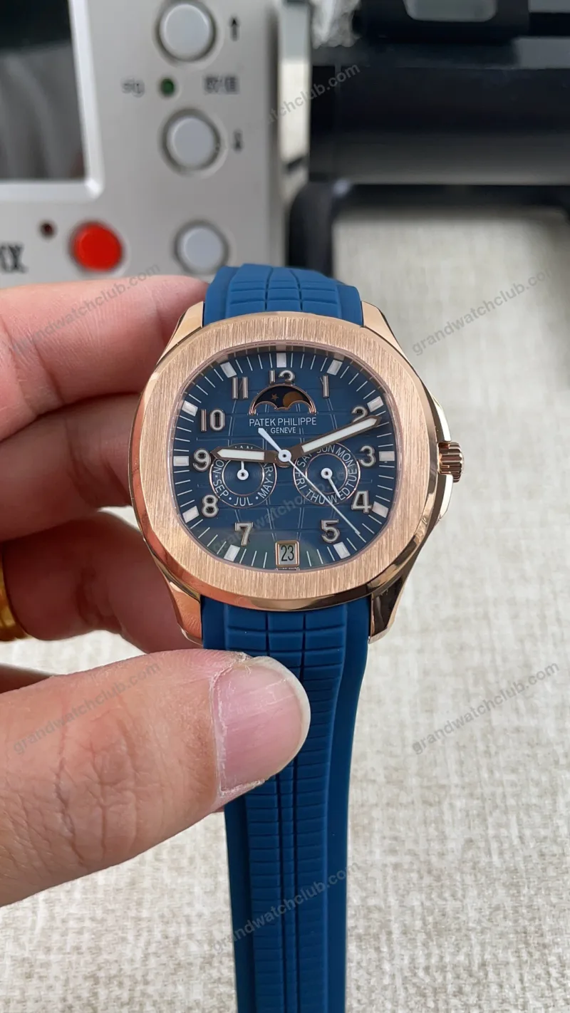 Super Clone Patek Philippe Aquanaut 5261R Moonphase Blue Rose 40mm
