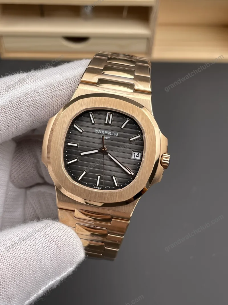 Super Clone Patek Philippe Nautilus 5711/1R-001 40mm Gray Dial Rose Gold V3 Update