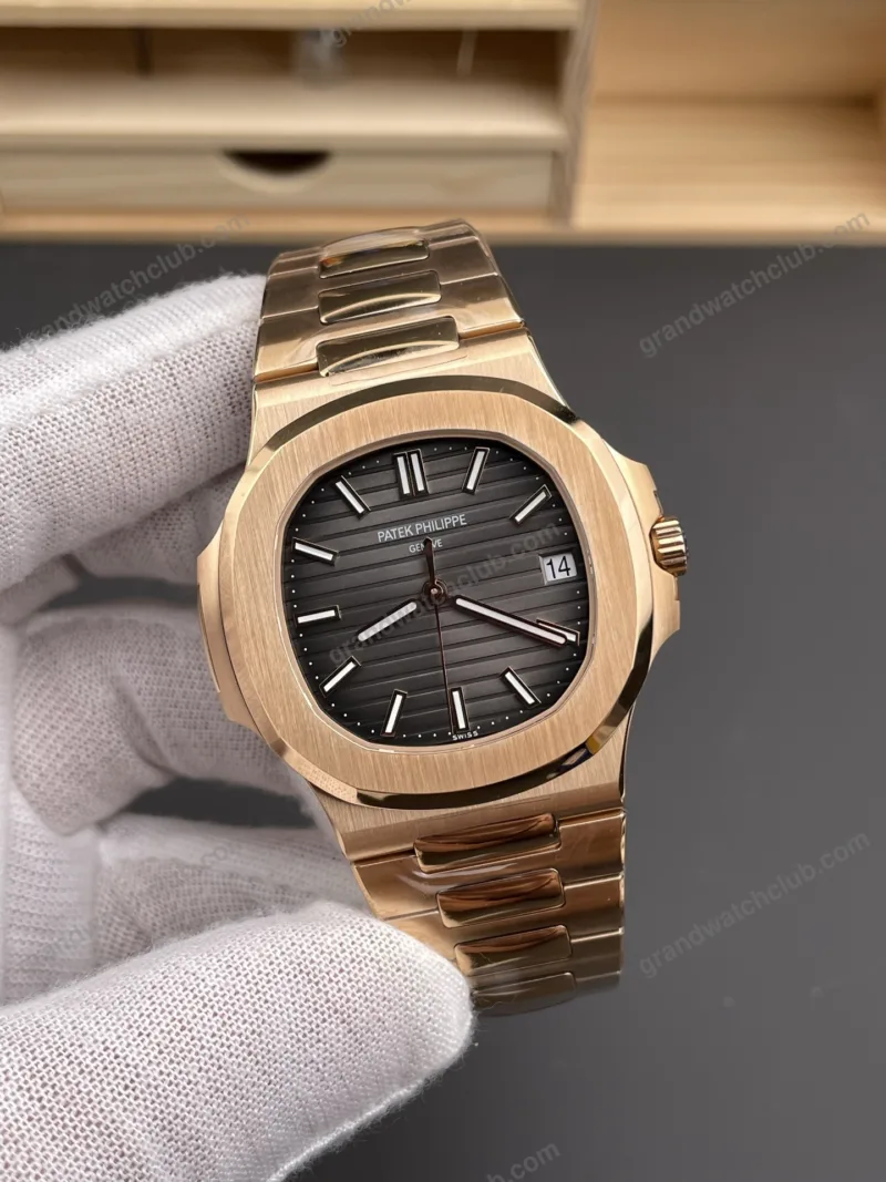 Super Clone Patek Philippe Nautilus 5711/1R-001 40mm Gray Dial Rose Gold V3 Update