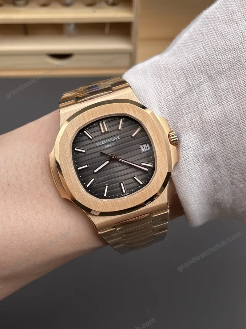 Super Clone Patek Philippe Nautilus 5711/1R-001 40mm Gray Dial Rose Gold V3 Update