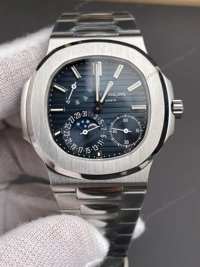 Super Clone Patek Philippe Nautilus 5712/1A-001 Blue Steels