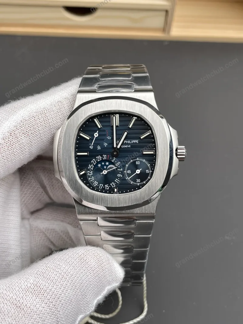 Super Clone Patek Philippe Nautilus 5712/1A-001 Blue Steels