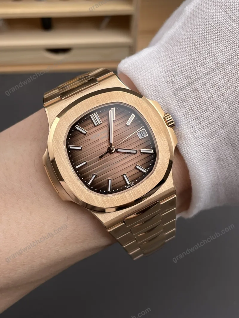 Super Clone Patek Philippe Nautilus 5711/1R-001 40mm שוקולד דיאל רוז זהב V3 Update