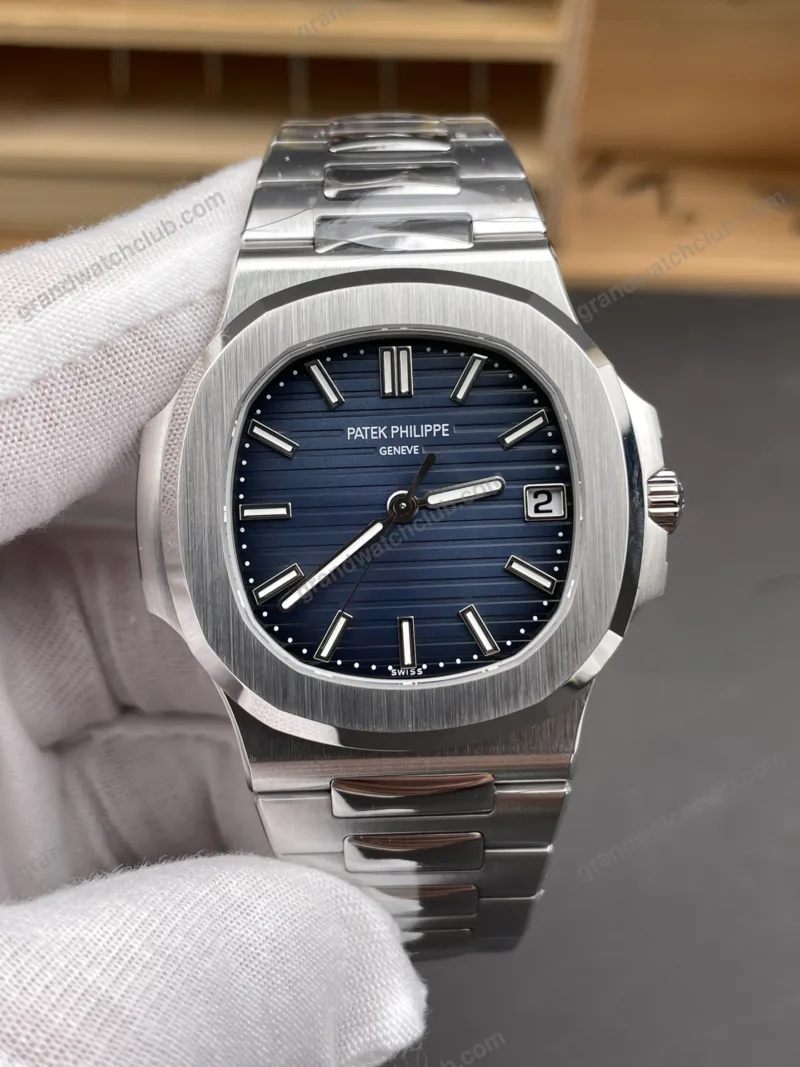 Super Clone Patek Philippe Nautilus 5811/1G-001 40mm “MODIFY” Modri klic Steel – švicarski SuperClone