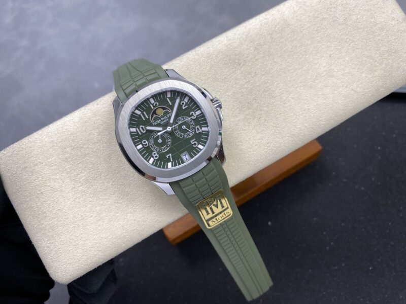 Super Clone Patek Philippe Aquanaut 5261A Moonphase Green 40mm — view 11