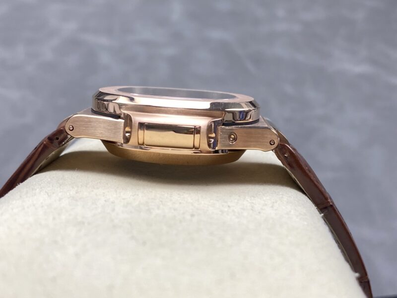 Super Clone Patek Philippe Nautilus Chronograph 5980/1AR-001 40.5mm Black Dial — case and bezel