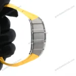 Swiss Super Clone Richard Mille RM 11-03 Titanium Strap de groc 44mm