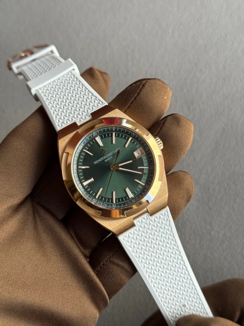 Vacheron Constantin Overseas 4520V/210R-B967 Automatic Rose Gold Green Dial 41mm Super Clone